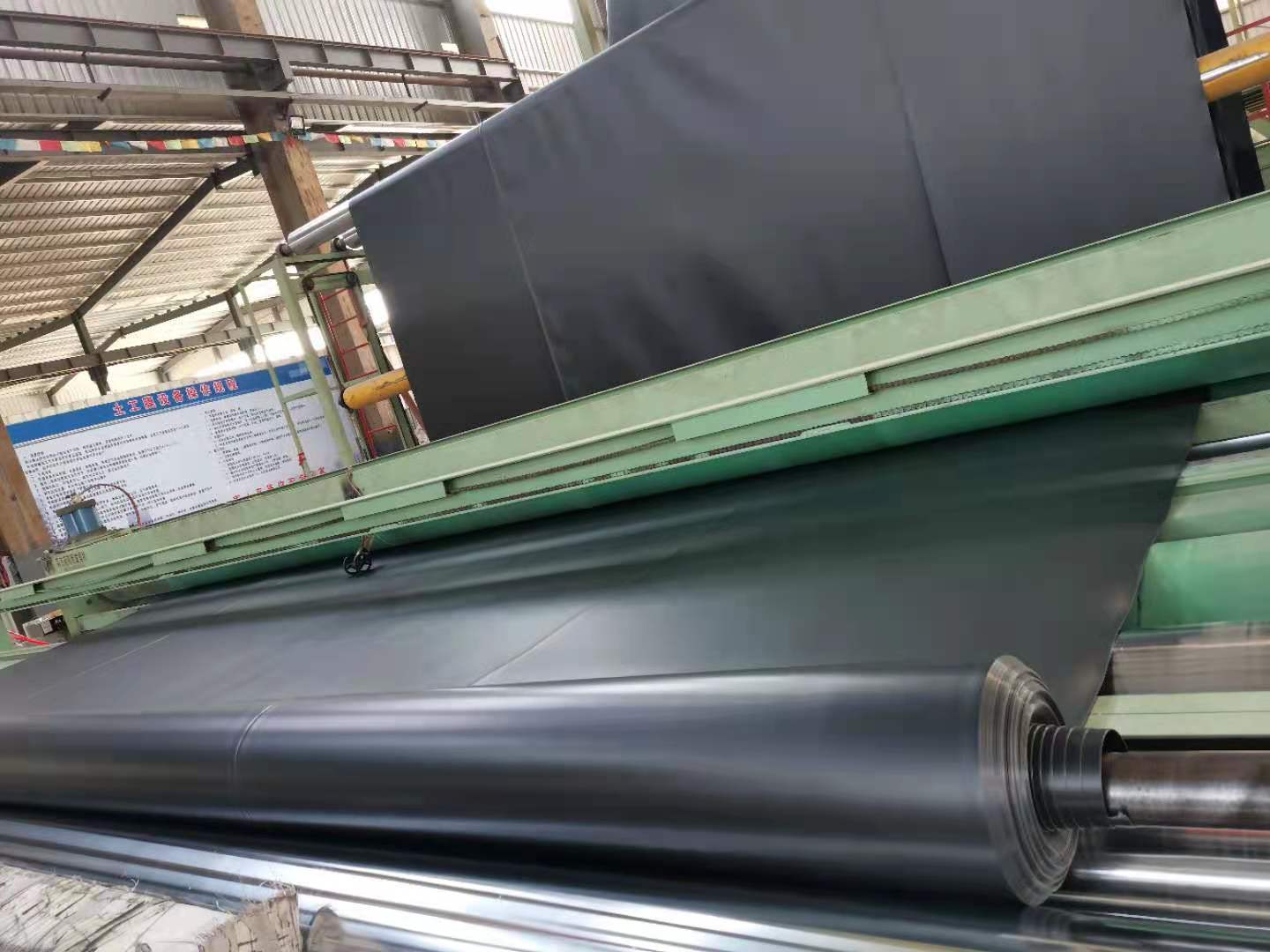 高密度聚乙烯土工膜 高密度聚乙烯土工膜